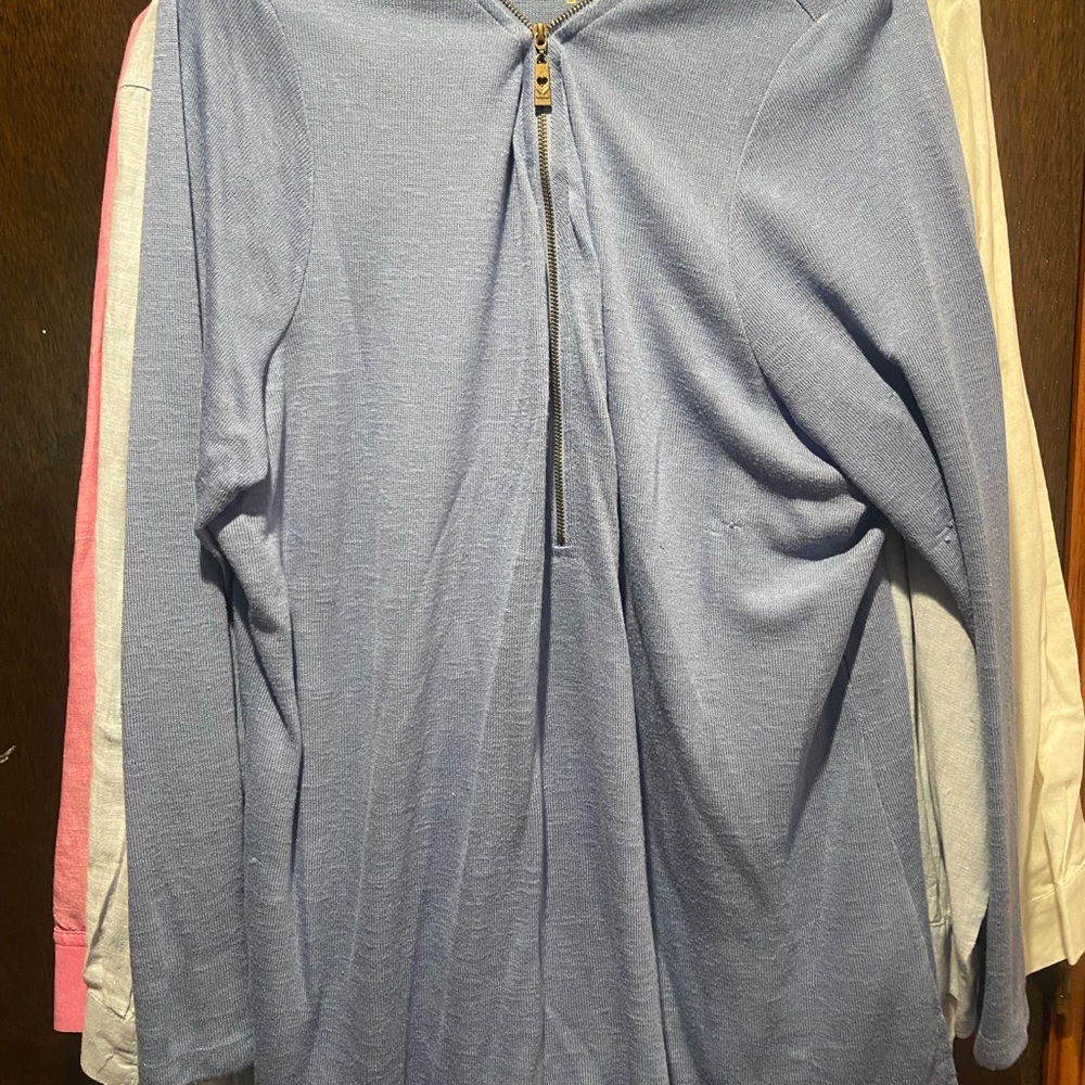 Belle Sky Light Blue Women's Sweater